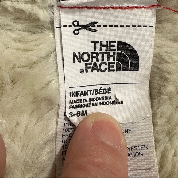 North Face infant coat, 3-6 mo., lined in faux fur, warm, fall, winter - Picture 8 of 15